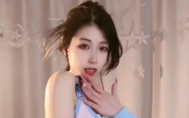 就8精品久久久的相关介绍